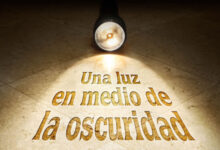 Ser la Luz en un Mundo Oscuro