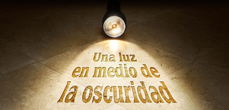 Ser la Luz en un Mundo Oscuro