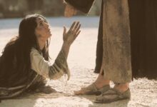 A Los Pies de Cristo